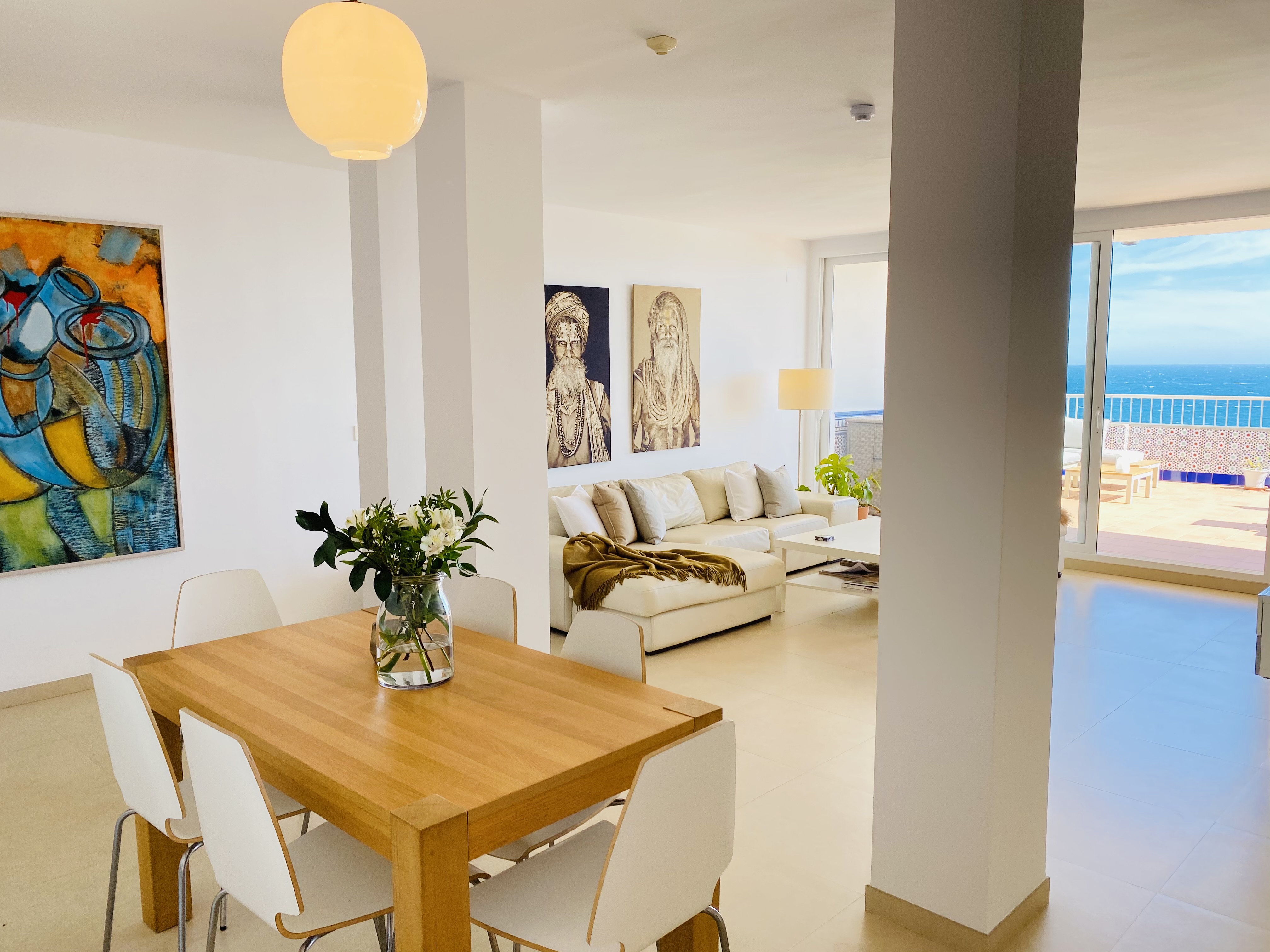 ESPECTACULAR �TICO CON JACUZZI